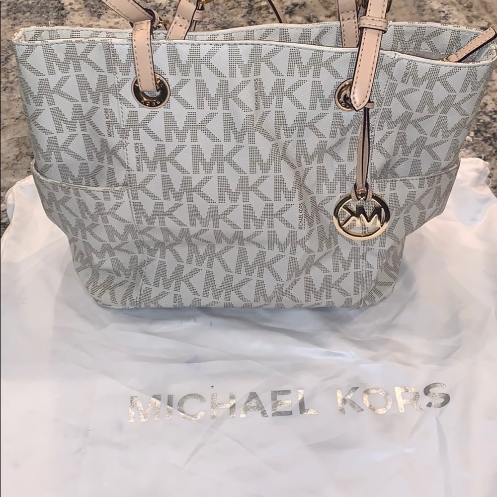 MK Michael Kors Purse w/ Dust Bag